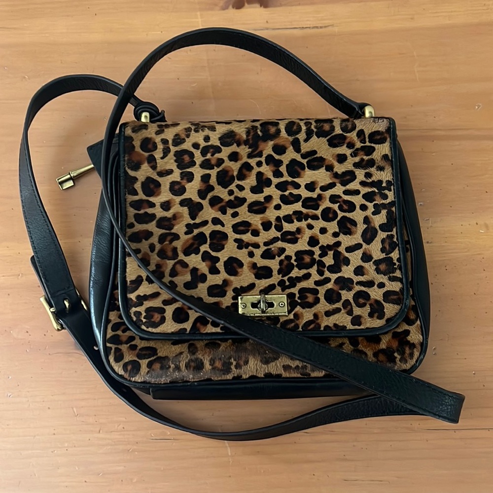 Vintage Fossil Memoir Novella Leopard Crossbody.
